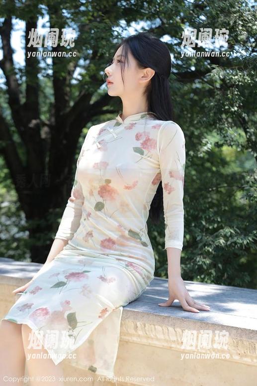 秀人网-瑞瑞ruirui 秀人网 - 在瑞瑞ruirui的校园里游荡:在线原图,随时待命!