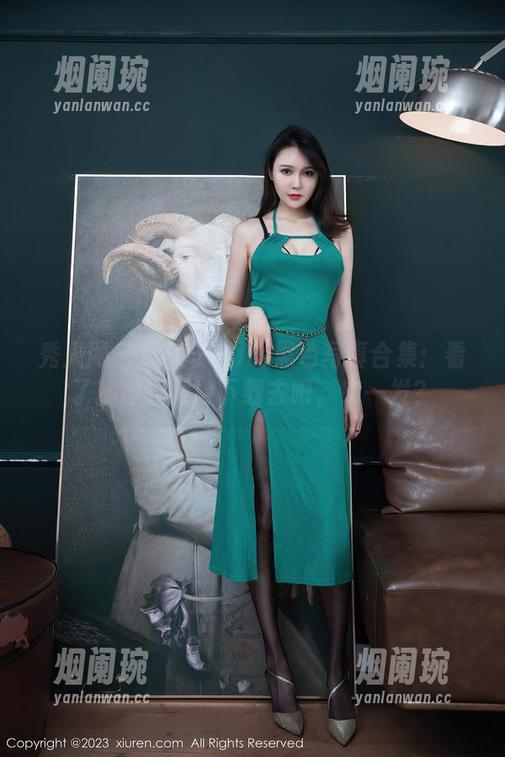 秀人网 - 糯美子Mini黑色写真合集：看了就想收藏，下载去吧，来一发？