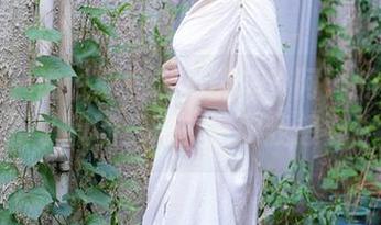 秀人网 – 谁说职业装不能美？阿汁的写真颠覆了我的三观，资源我想要！
