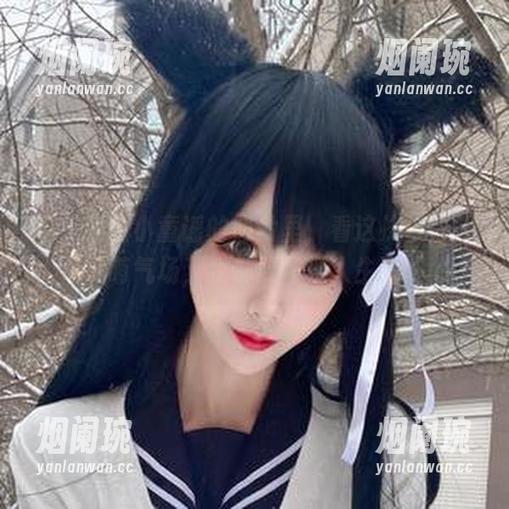 不在章鱼小童谣的照片里，看这执行官的燃萌气场，我都要怀疑人生了。