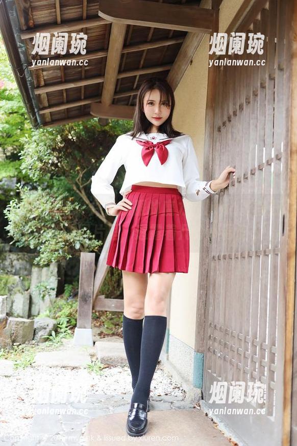 美媛馆-luna张静燕 美媛馆 - 一件体操服的魔力,luna张静燕定制的图片里,透露着几分小调皮。