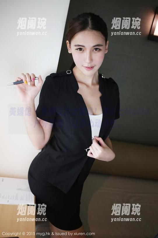 美媛馆 - 免费照片大放送！伊小七MoMo户外写真，让你心动不已。