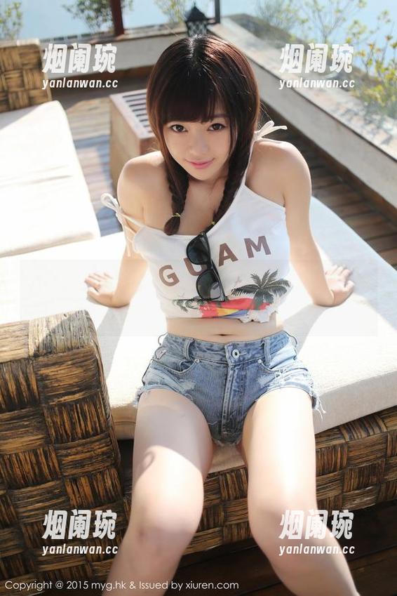美媛馆 - 李七喜的连衣裙全套——小清新或小性感，你更喜欢哪个？原图请自取