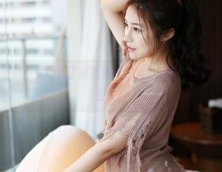 美媛馆 – 不知不觉刷到了杨晓青儿的棉袜更新，一定要看看这些图片！