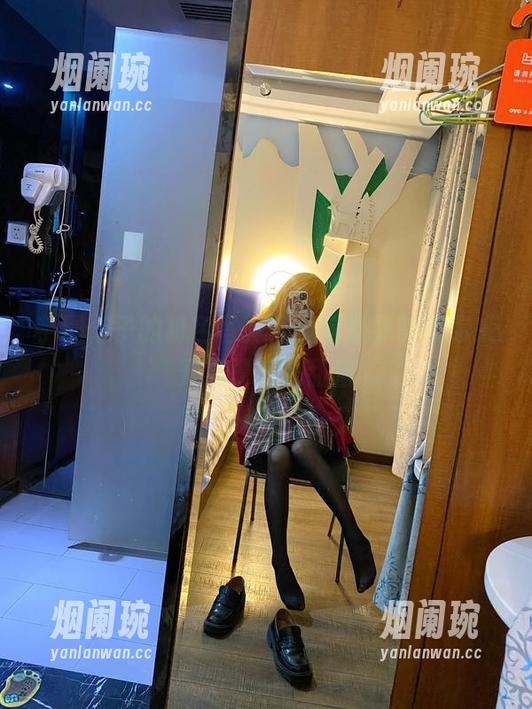 芋圆侑子 芋圆侑子的粉色写真,网盘里静静等你来开启夏日的甜蜜