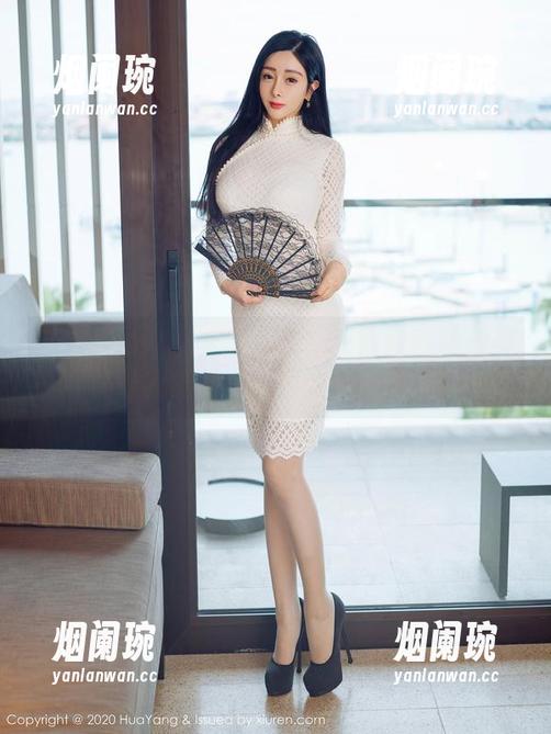 花漾show-王雨纯 花漾show - 套图分享?王雨纯的薄透服饰让我觉得大理也变得透气了!