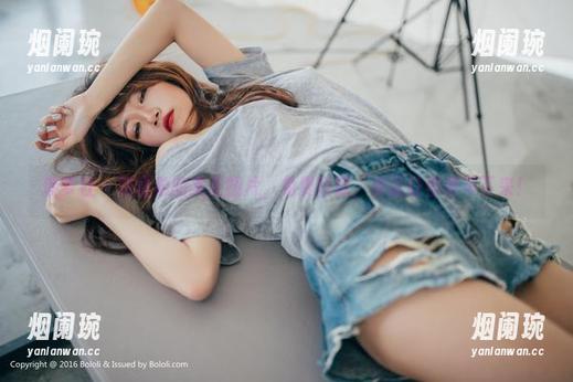 菠萝社 - 刘娅希的美足图片，免费获取，保证让你停不下来！
