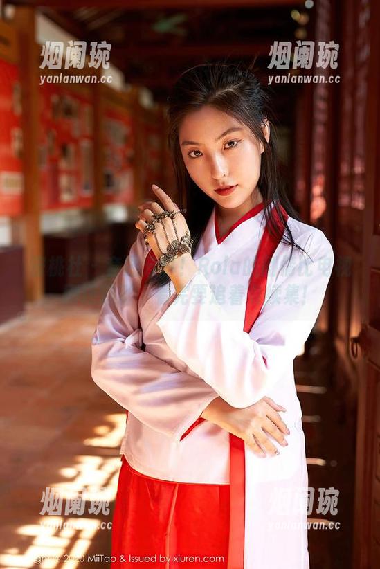 蜜桃社-Rola 蜜桃社 - 套图分享!Rola的剧情比电视剧还精彩,看完要追着要续集!