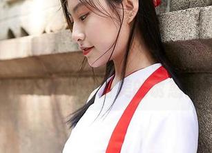 蜜桃社 – 佩琦Pinky校服写真，原来无圣光也可以是甜美的诱惑。