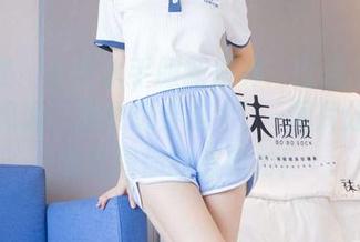 袜啵啵 – 小安水手服新境界：让海浪都忍不住想说‘我也想穿这个’–图片分享绝对引爆你的想象力！
