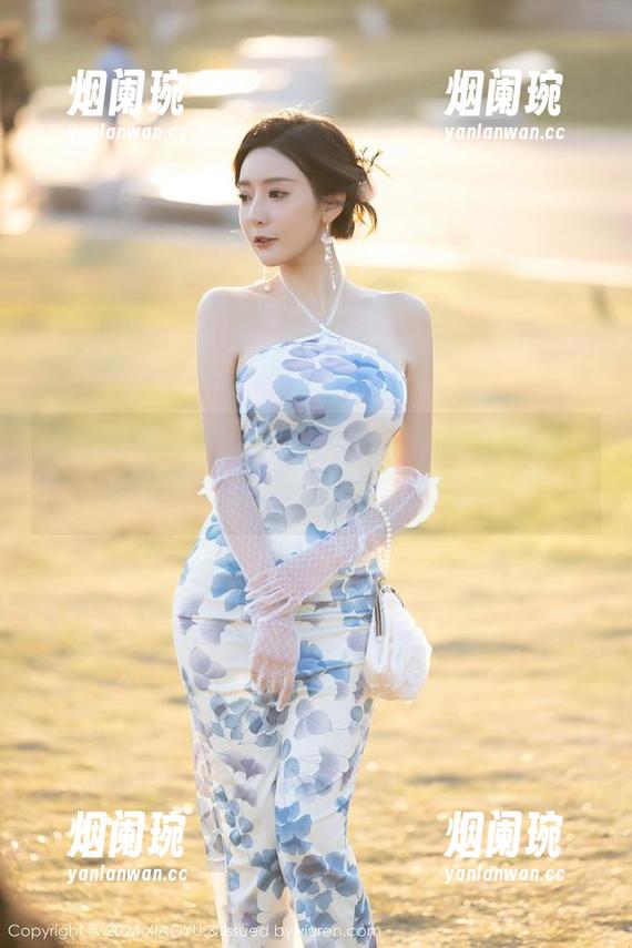 语画界 - Angela小热巴那些灰丝瞬间，图库里下载的每一张都像心事！