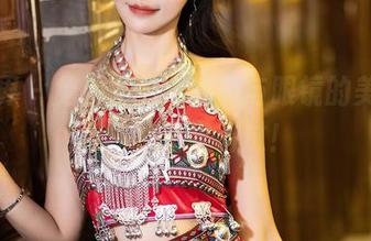 语画界 – 免费图包，奶瓶与眼镜的美好瞬间，绝不容错过！
