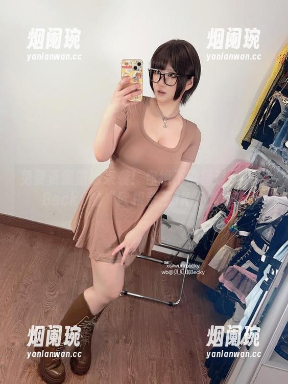 免费资源重磅来袭！你绝不能错过贝贝琪Becky的“欧根亲王JK”魅力！