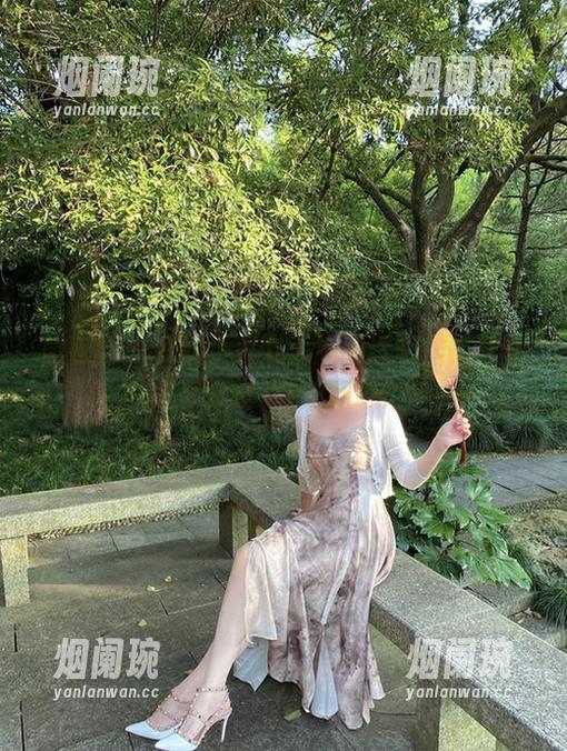 微密圈 - 软妹小九九：她的透明作品让你直接撞进她的心里