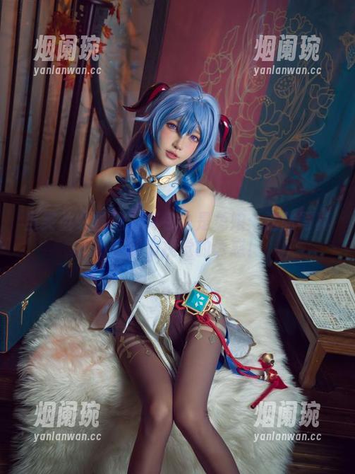 当芙兰朵露遇上阿包也是兔娘：这张写真简直就是视觉的诱惑！