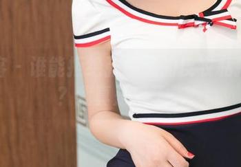 青豆客 – 谁能拒绝张雨涵的皮衣私拍资源？我真是爱了。